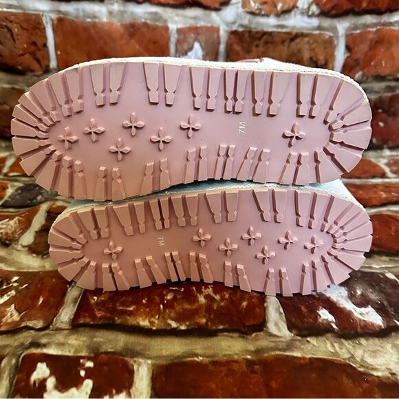 NWT Sugar Thrillz opalescent sequin heart plush cascade dreams platforms Sz 7 - Picture 8 of 10